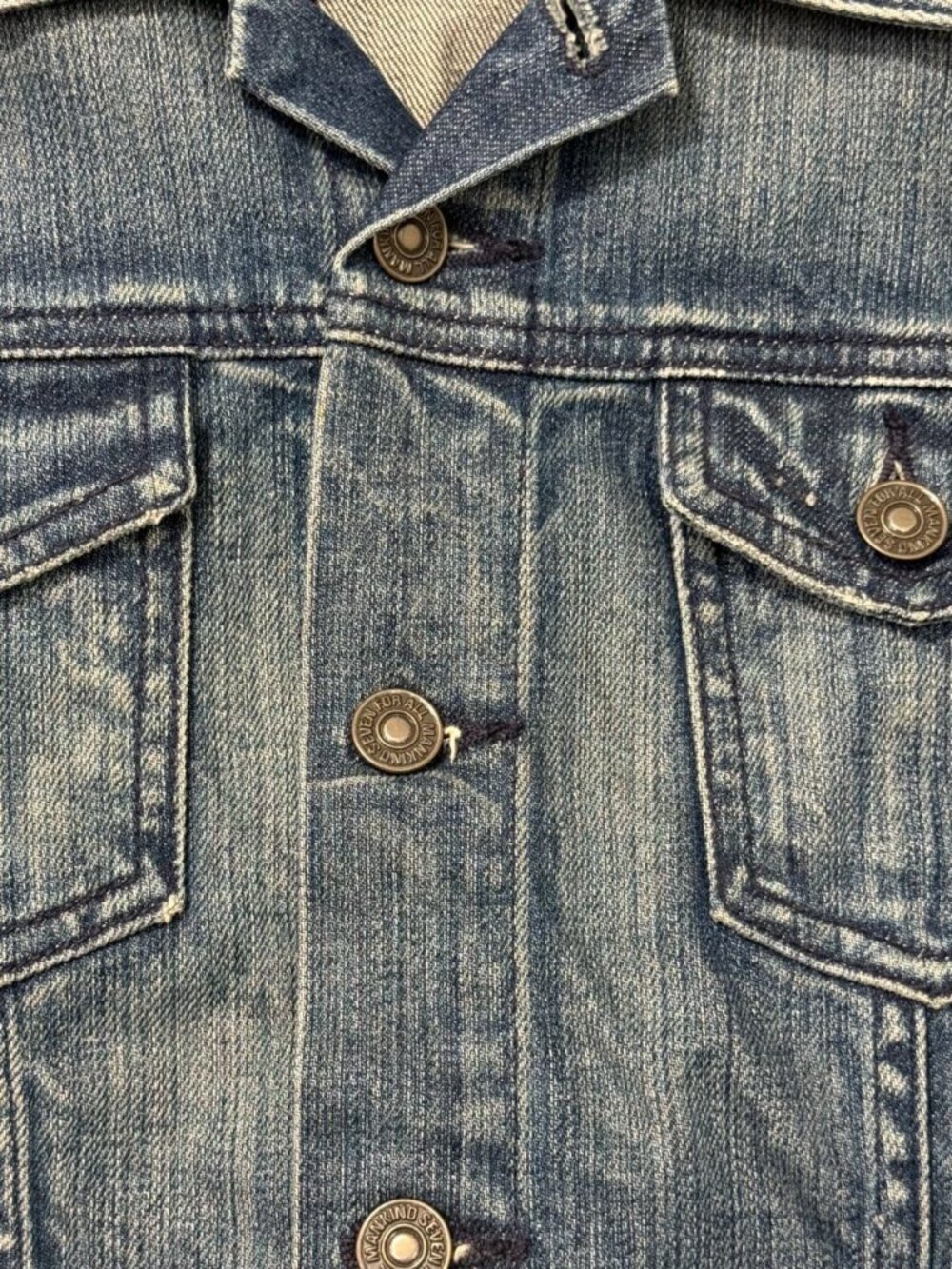 7 for All Mankind Cropped Jean Jacket Trucker Classic Retro Blue Denim Size S - Picture 6 of 11